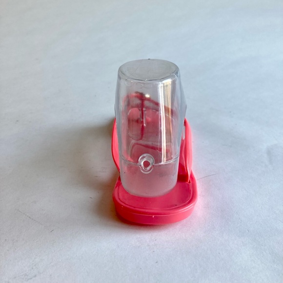 Michael Kors Ultra Pink Jelly Flip Flops size 10.5 - Picture 6 of 14